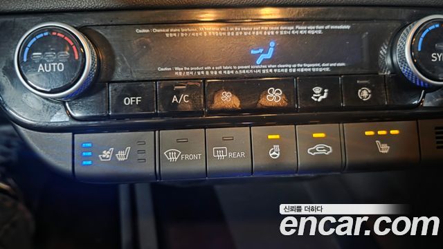 Hyundai AVANTE 2021 — photo 19