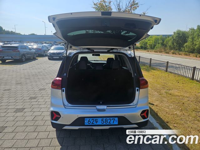 Kia Niro 2024 — photo 16