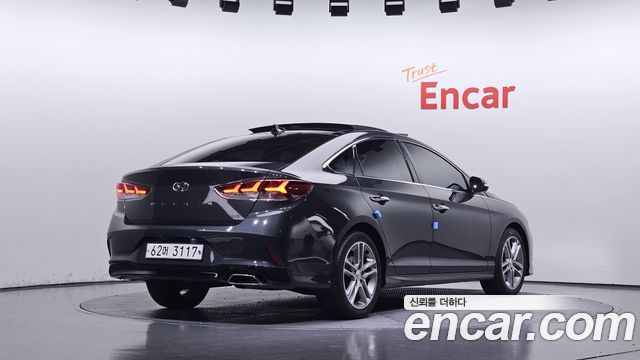 Hyundai Sonata 2018 — photo 2