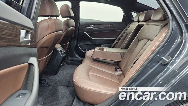 Hyundai Sonata 2018 — photo 17