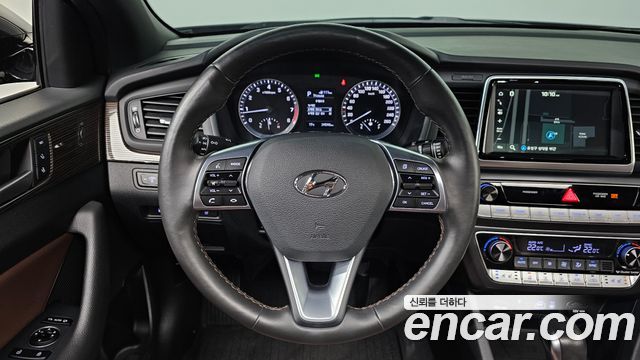Hyundai Sonata 2018 — photo 19