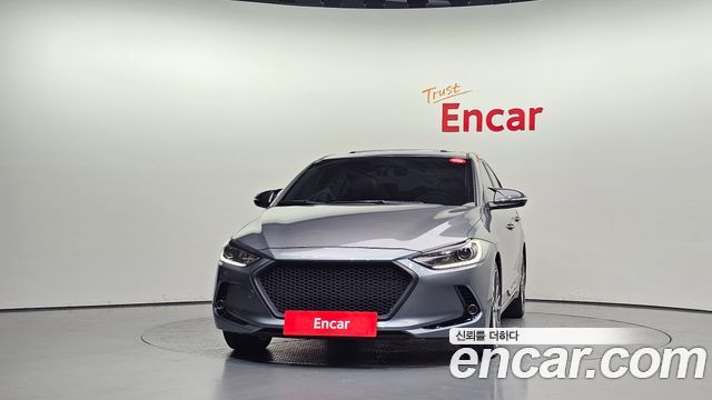 Hyundai AVANTE 2018 — photo 3