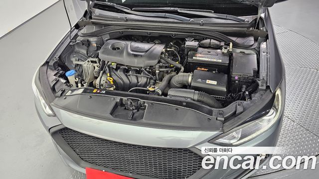 Hyundai AVANTE 2018 — photo 6