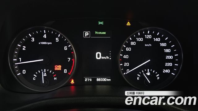 Hyundai AVANTE 2018 — photo 8