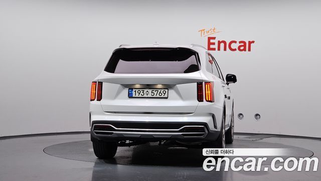 Kia Sorento 2023 — photo 4