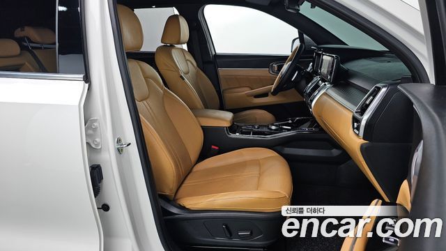Kia Sorento 2023 — photo 17