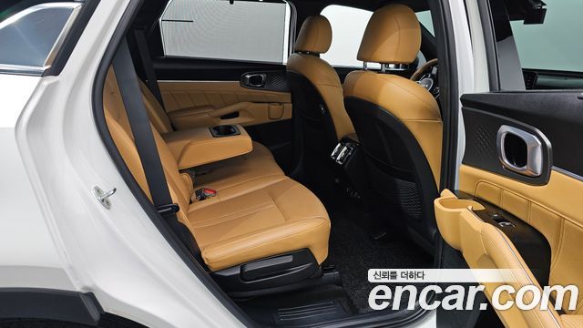 Kia Sorento 2023 — photo 18