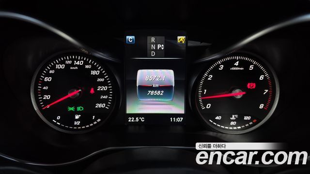 Mercedes-Benz C-Class 2017 — photo 8