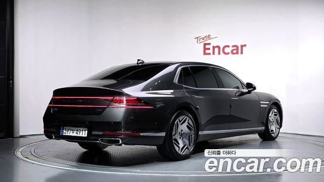 Genesis G90 2023 — photo 2