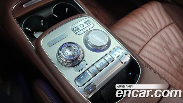 Genesis G90 2023 — photo 9