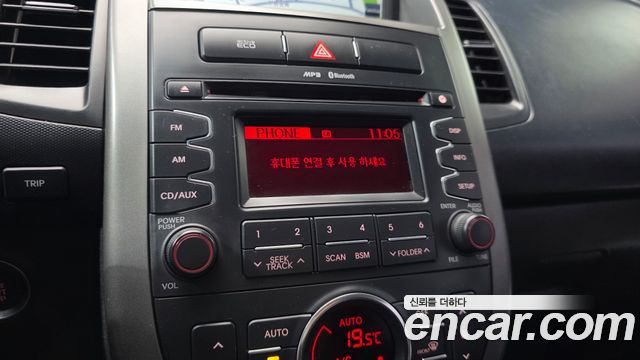 Kia Soul 2012 — photo 22