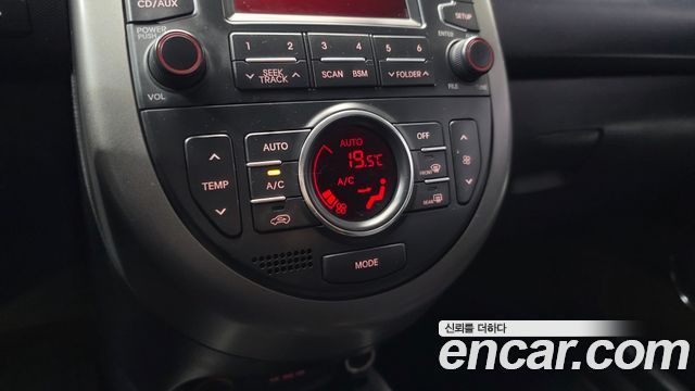 Kia Soul 2012 — photo 23