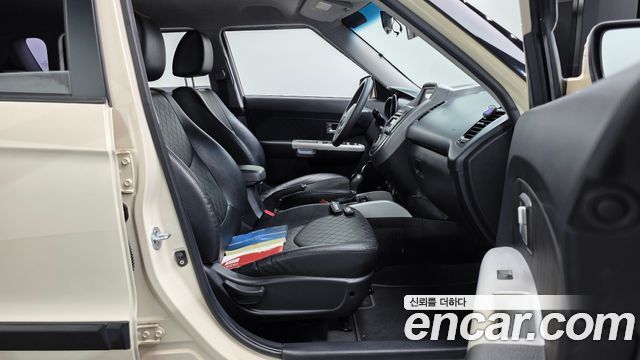 Kia Soul 2012 — photo 16