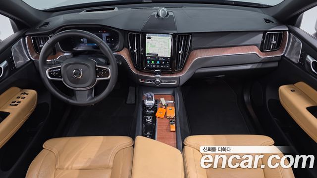 Volvo XC60 2024 — photo 7