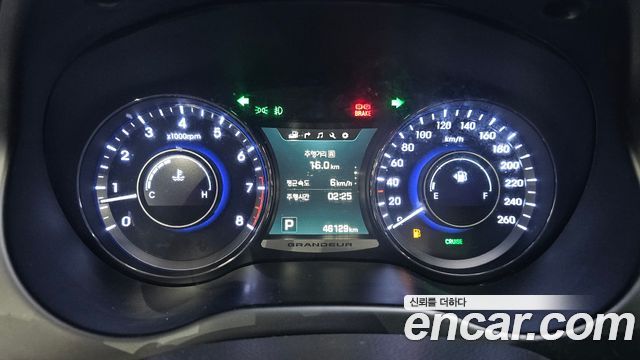 Hyundai Grandeur 2016 — photo 11