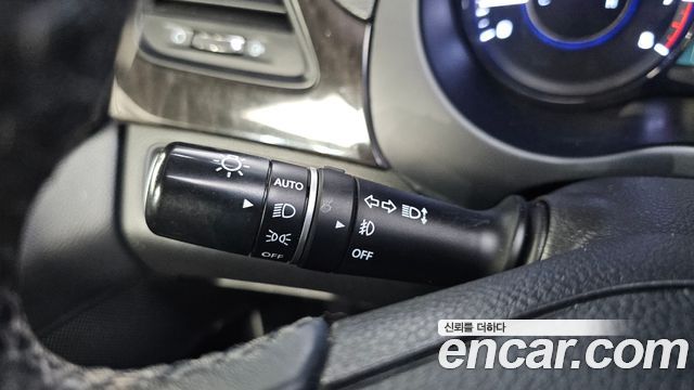 Hyundai Grandeur 2016 — photo 29