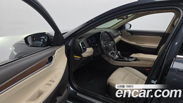 Hyundai Grandeur 2017 — photo 10