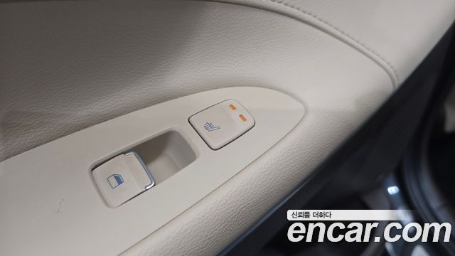 Hyundai Grandeur 2017 — photo 18