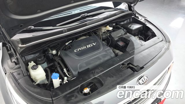 Kia Canival 2016 — photo 6