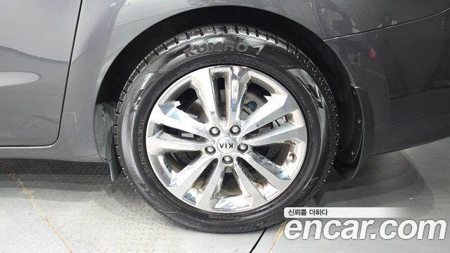 Kia Canival 2016 — photo 7