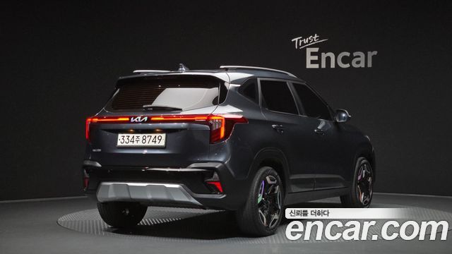 Kia Seltos 2023 — photo 2
