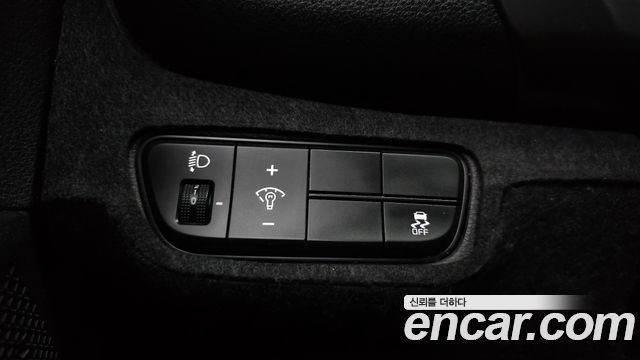 Kia Seltos 2023 — photo 25