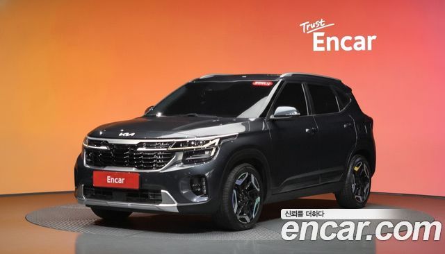 Kia Seltos 2023 — photo 1