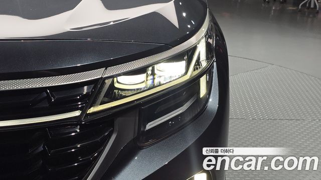 Kia Seltos 2023 — photo 8