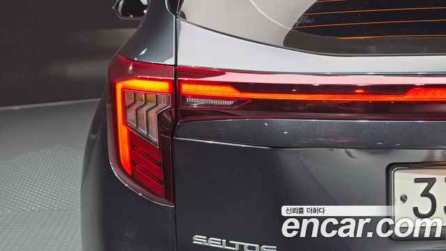 Kia Seltos 2023 — photo 9