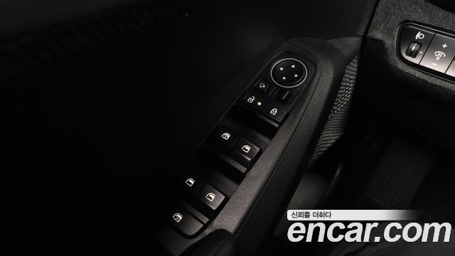 Kia Seltos 2023 — photo 28