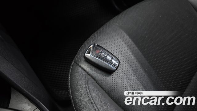 Hyundai Santafe 2013 — photo 22