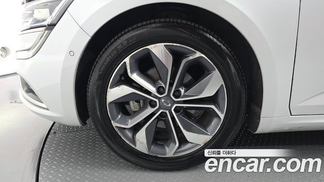 Renault Korea SM6 2019 — photo 5