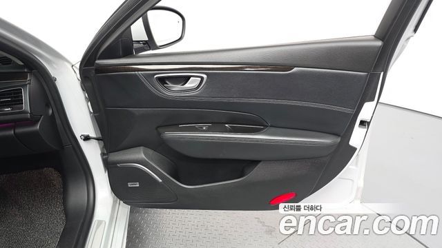 Renault Korea SM6 2019 — photo 14