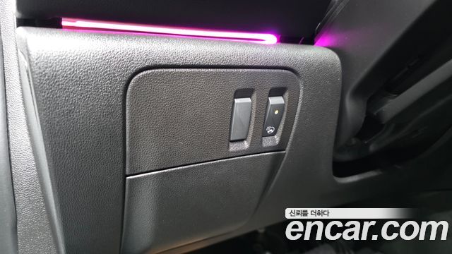 Renault Korea SM6 2019 — photo 29