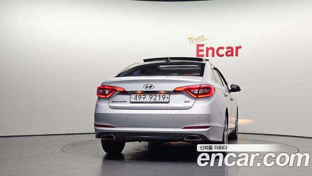 Hyundai Sonata 2015 — photo 4