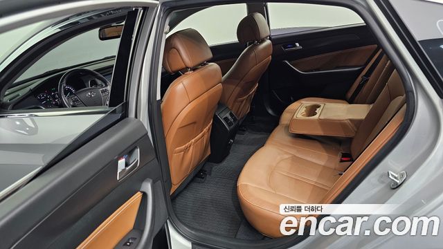 Hyundai Sonata 2015 — photo 11