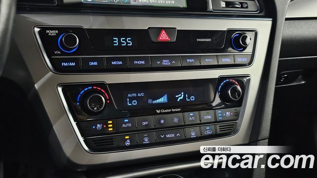 Hyundai Sonata 2015 — photo 17