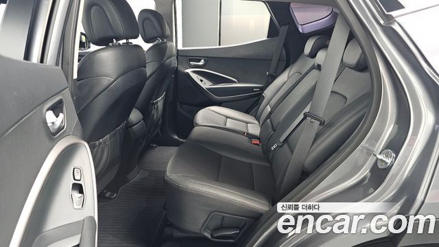 Hyundai Santafe 2016 — photo 17