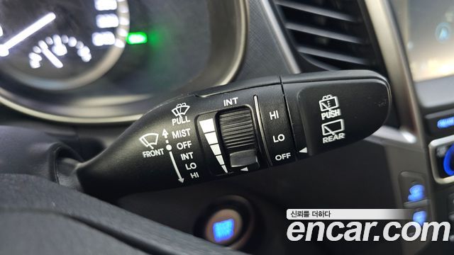 Hyundai Santafe 2016 — photo 21