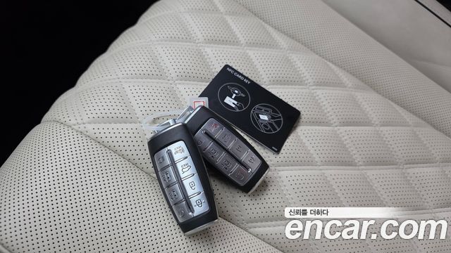 Genesis GV80 2022 — photo 20