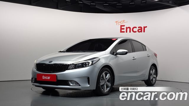 Kia K3 2016 — photo 1
