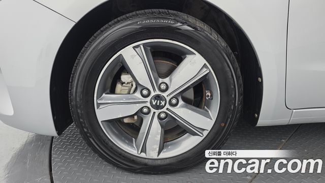 Kia K3 2016 — photo 5