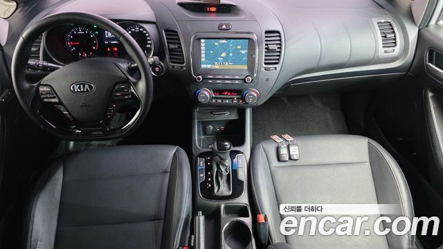 Kia K3 2016 — photo 7