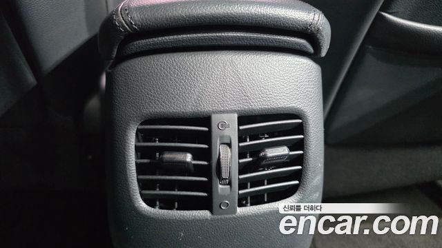 Kia K3 2016 — photo 18