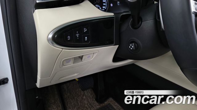 Genesis GV70 2024 — photo 24