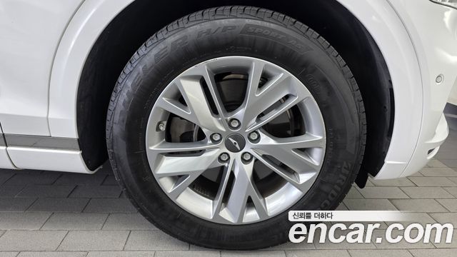 Genesis GV70 2024 — photo 7