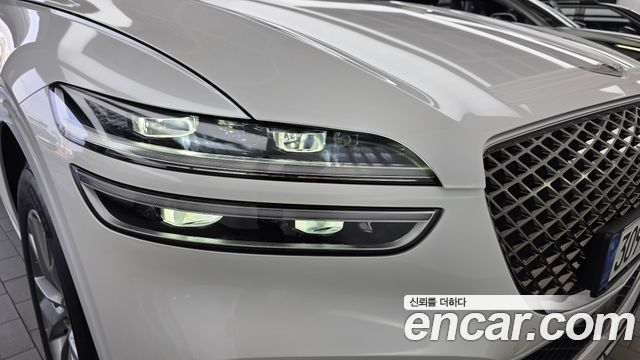 Genesis GV70 2024 — photo 8