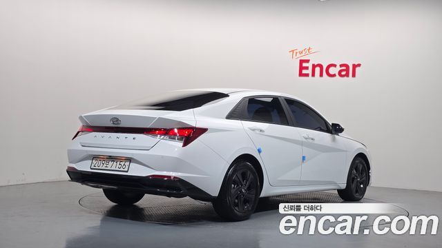 Hyundai AVANTE 2023 — photo 2