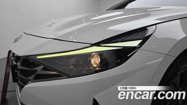 Hyundai AVANTE 2023 — photo 8