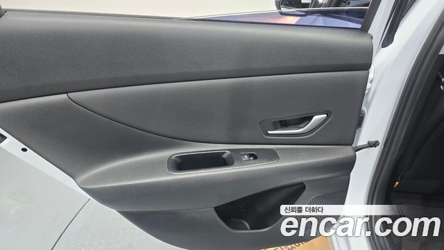 Hyundai AVANTE 2023 — photo 15